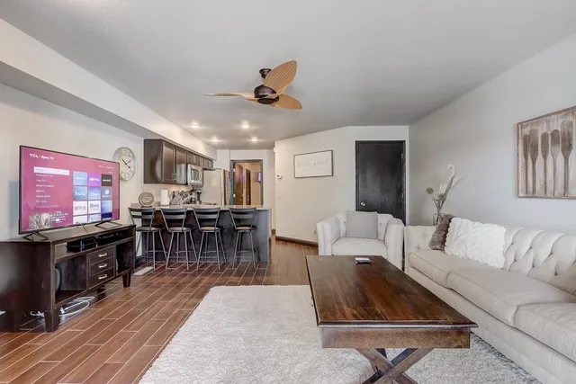 $214,900 | 530 East Hiawatha Drive, Unit 305, Wisconsin Dells, WI 53965