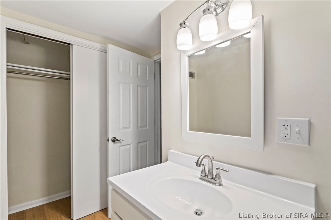 330 State Street Madison, IN 47250 - Photo 8 of 19