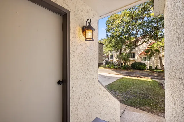 $419,000 | 34 Marina Cove Drive, Unit 34, Niceville, FL 32578