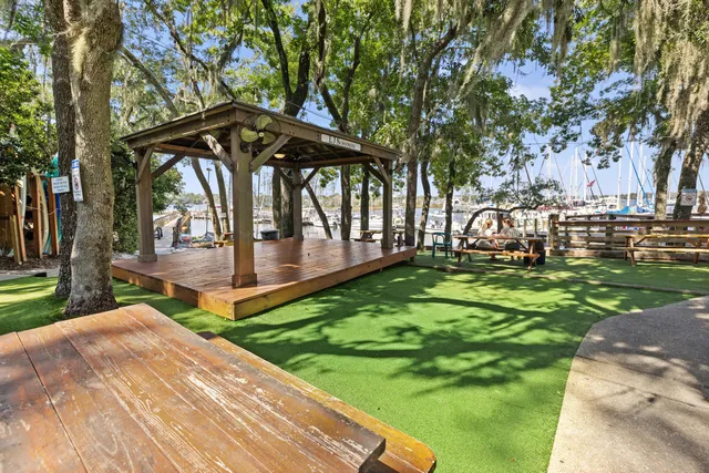 $419,000 | 34 Marina Cove Drive, Unit 34, Niceville, FL 32578