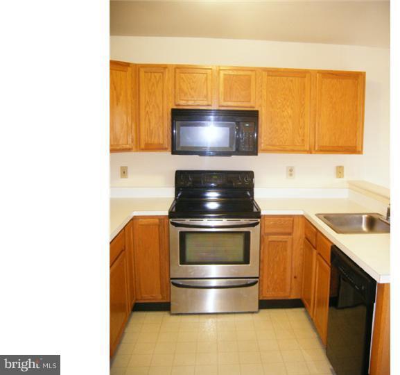 2904 Gateway Drive Limerick, PA 19468 - Photo 6 of 15