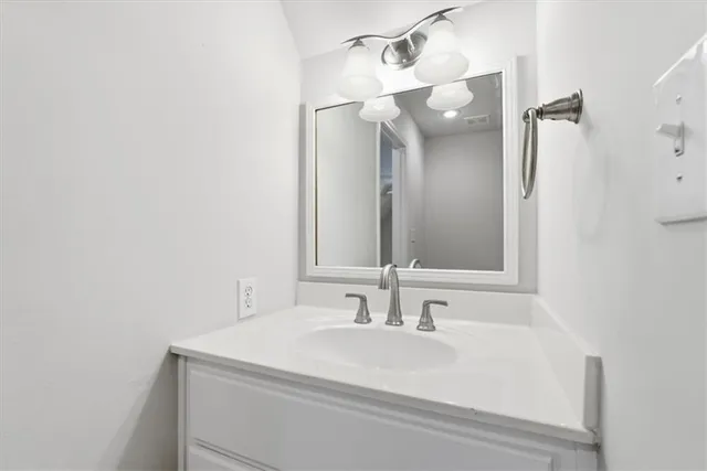 a view of bedroom and bedroom