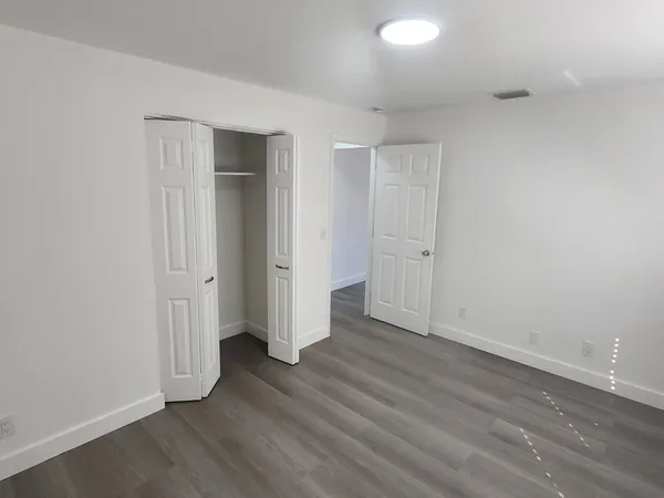 $2,300 | 1617 North J Street, Lake Worth, FL 33460