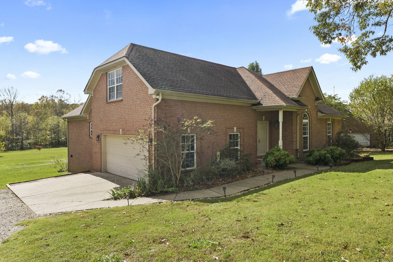 450 Brown Road Lebanon, TN 37087 - Photo 1 of 37 a view of a house with yard and tree s