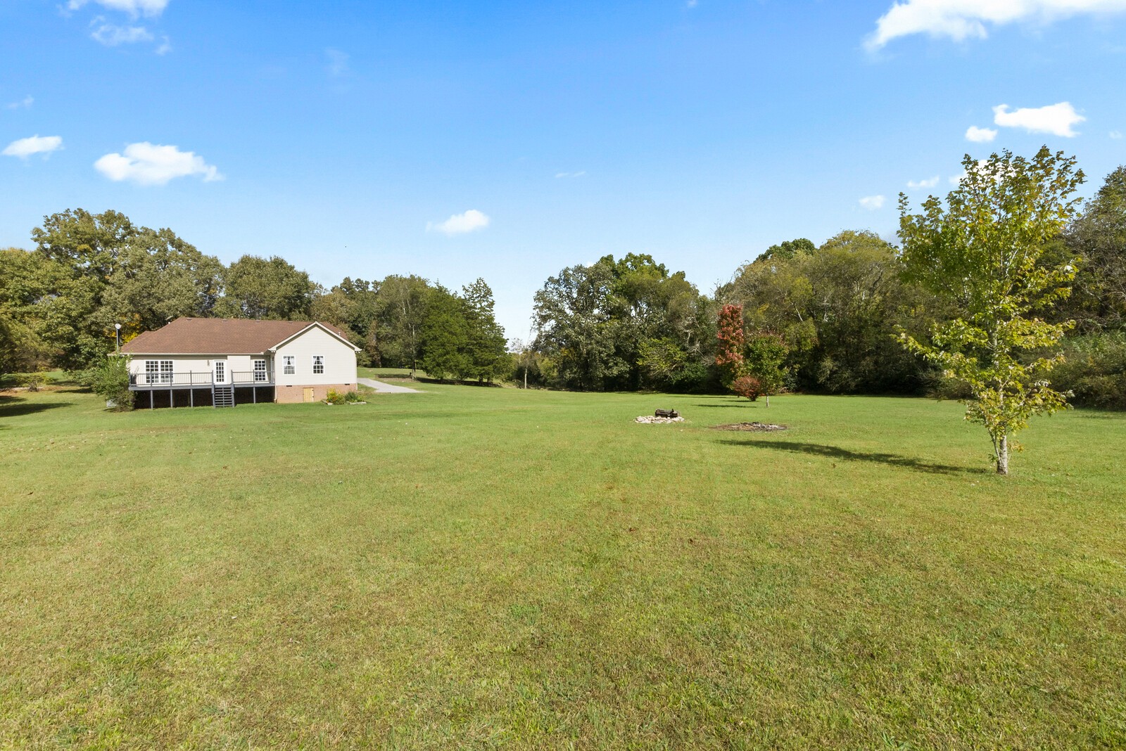 450 Brown Road Lebanon, TN 37087 - Photo 37 of 37 a view of a green field with wooden fence