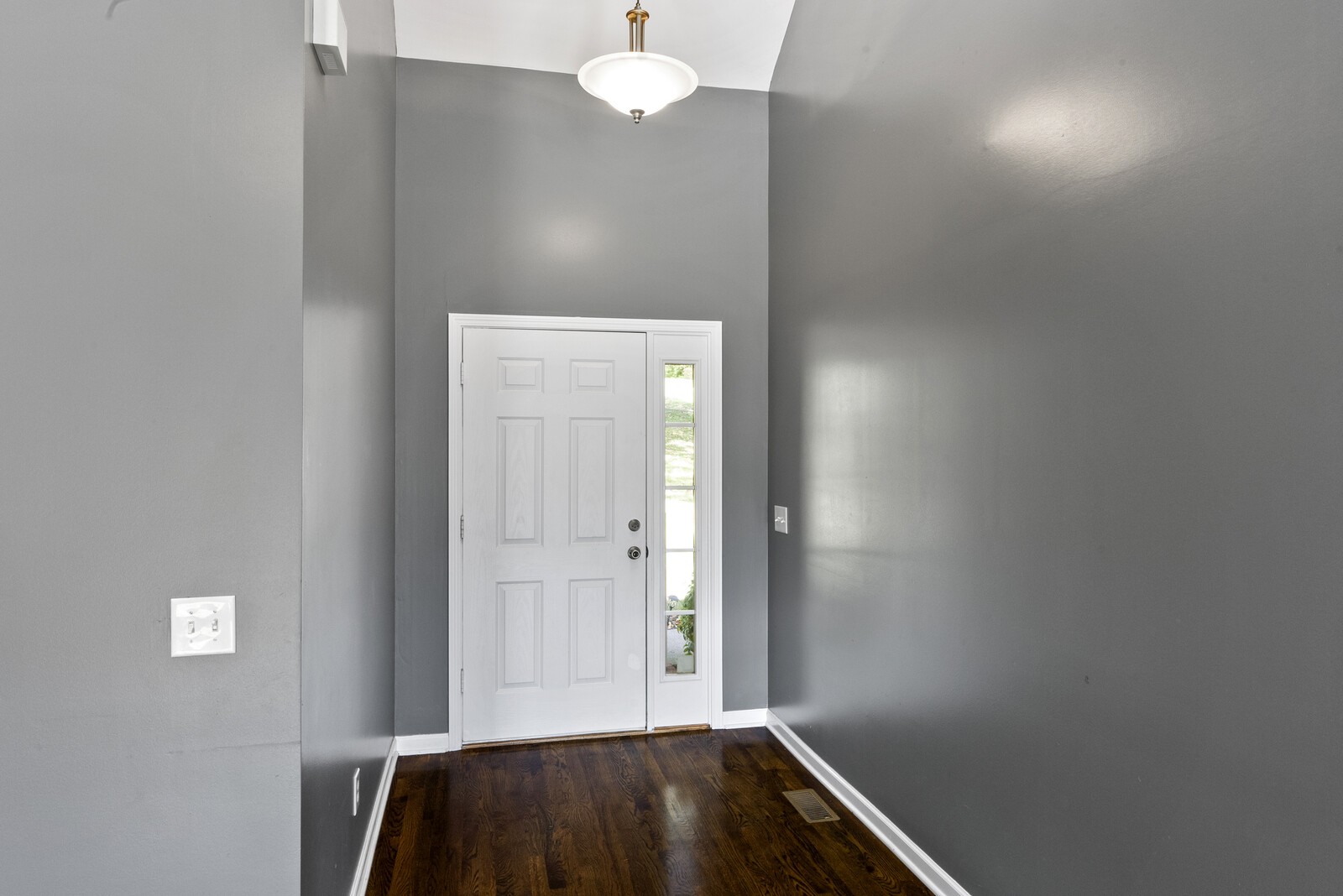 450 Brown Road Lebanon, TN 37087 - Photo 6 of 37 a view of bedroom with wooden floor