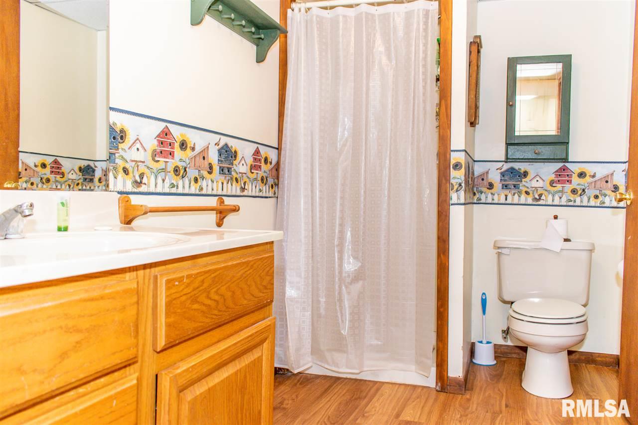 14210 North Wayne Road Chillicothe, IL 61523 - Photo 27 of 34 Gallery Image 27