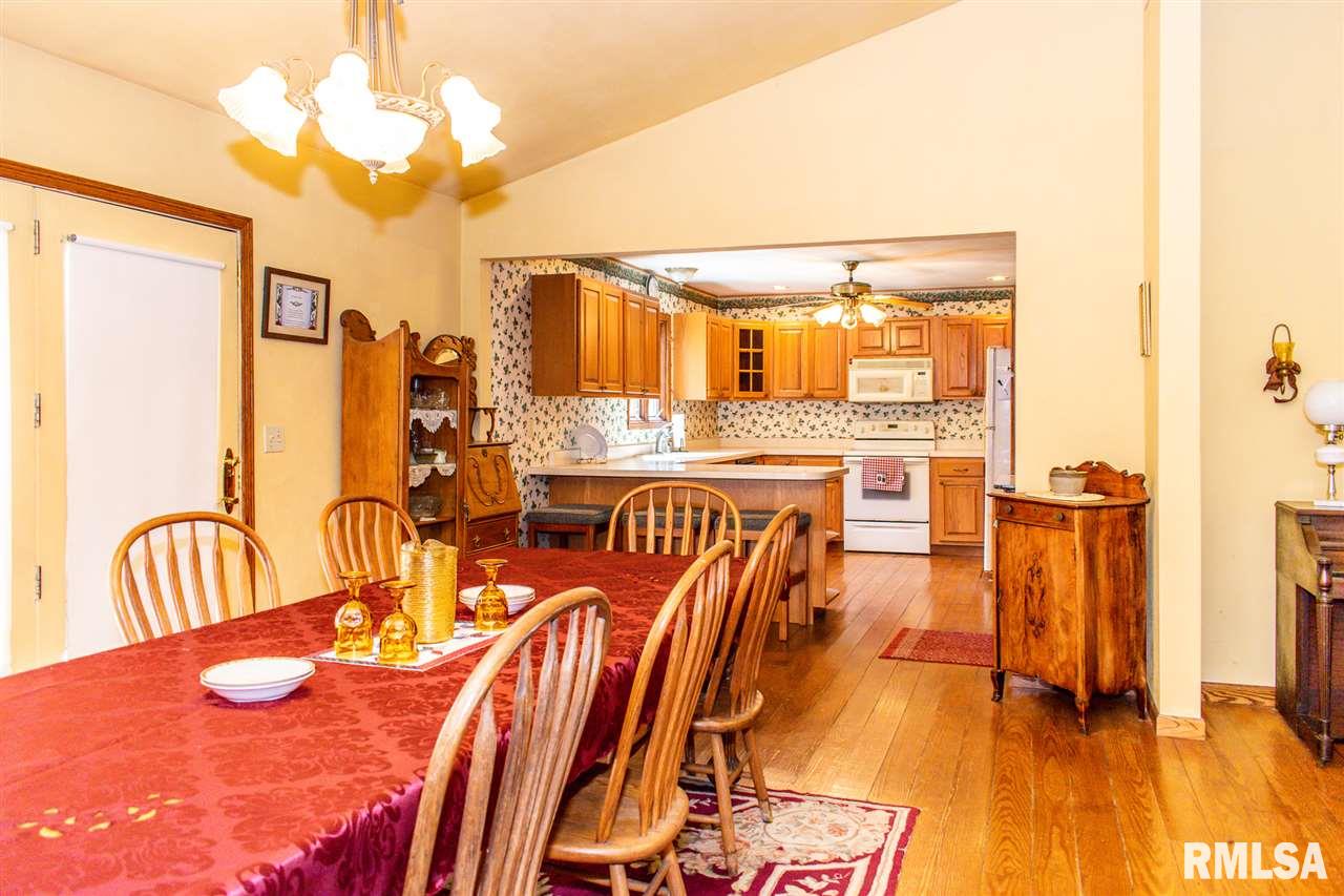 14210 North Wayne Road Chillicothe, IL 61523 - Photo 9 of 34 Gallery Image 9