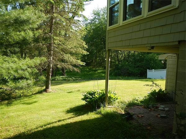 11 Wildwood Road Andover, MA 01810 - Photo 12 of 14 Gallery Image 12
