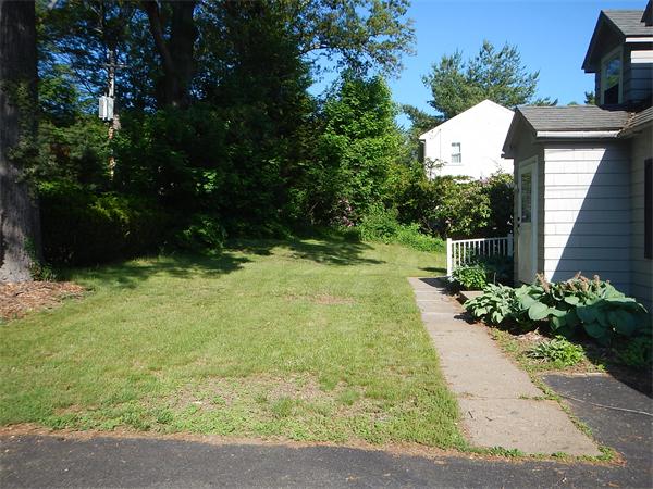 11 Wildwood Road Andover, MA 01810 - Photo 14 of 14 Gallery Image 14