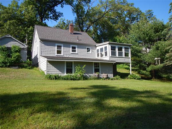 11 Wildwood Road Andover, MA 01810 - Photo 2 of 14 Gallery Image 2