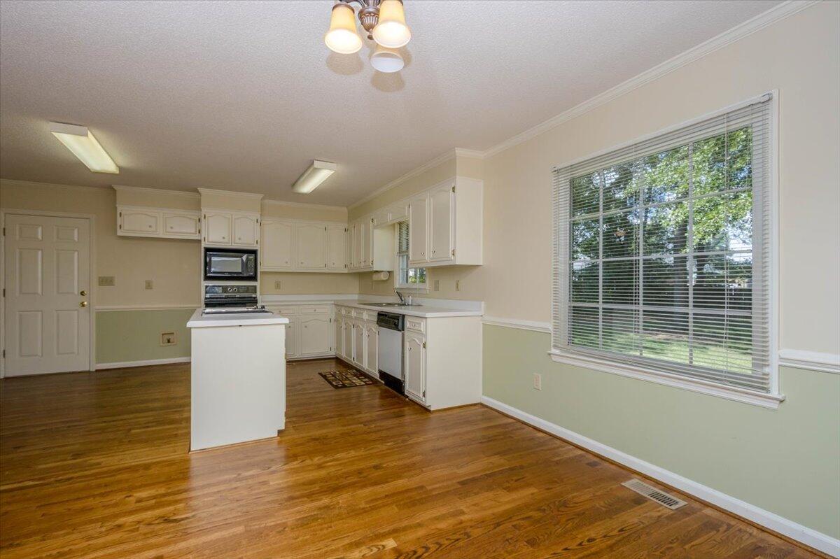 4719 Brookgreen Road Martinez, GA 30907 - Photo 18 of 45 18-GMDM20230909_0921