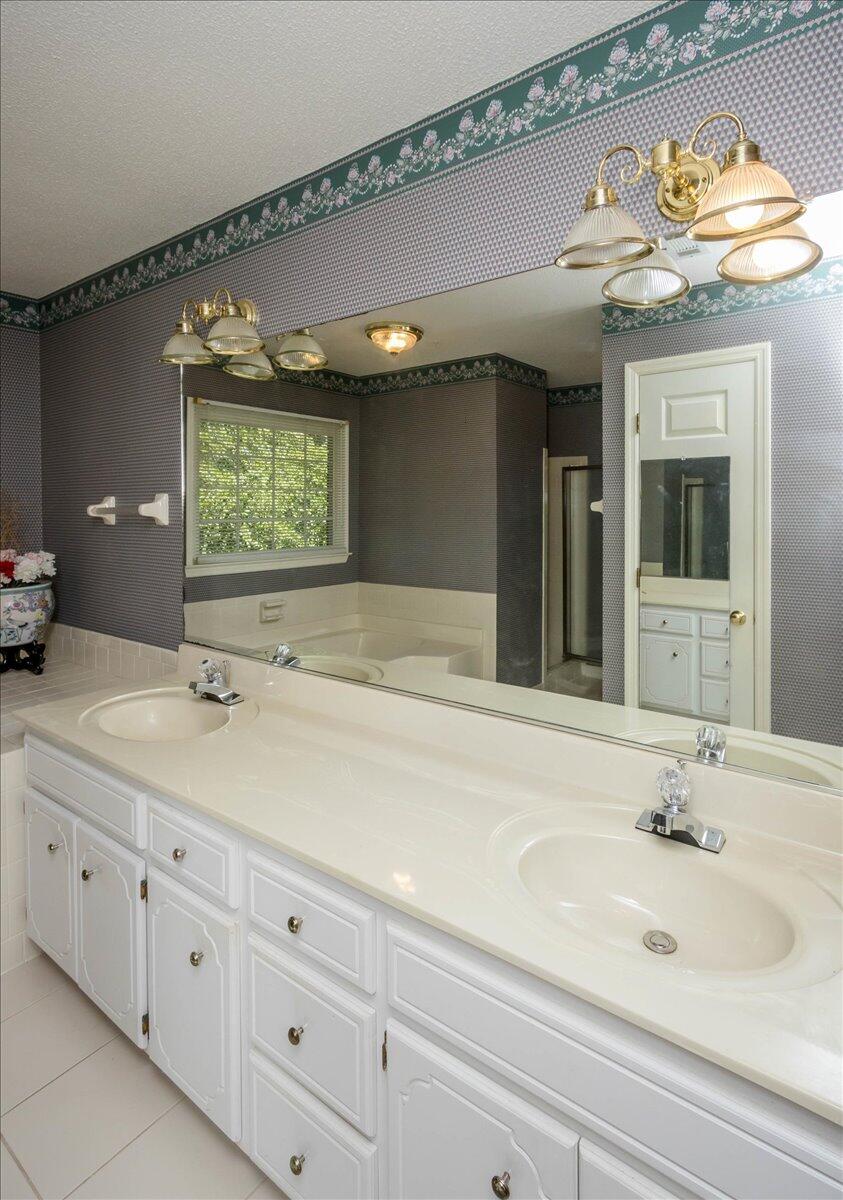 4719 Brookgreen Road Martinez, GA 30907 - Photo 32 of 45 32-GMDM20230909_0941