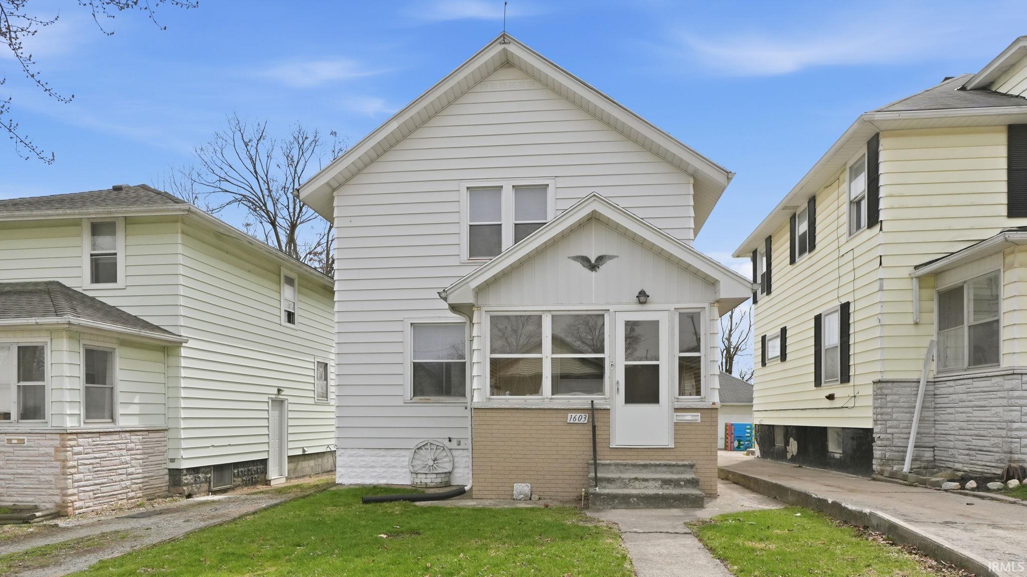 1603 Howell Street Fort Wayne, IN 46808 - Photo 1 of 22