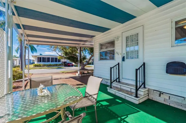 $165,000 | 1100 South Belcher Road, Unit 720, Largo, FL 33771