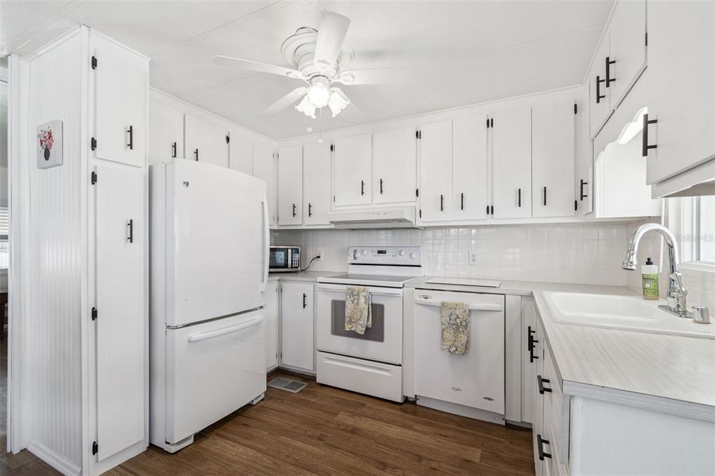 1100 South Belcher Road, Unit 720 Largo, FL 33771 - Photo 10 of 68