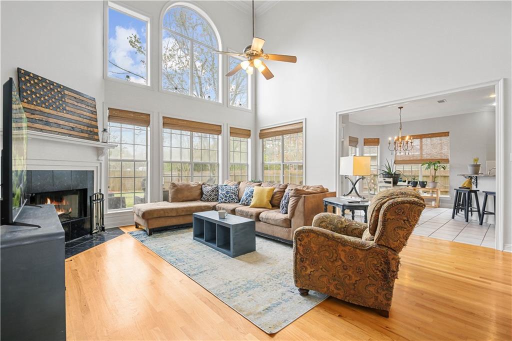1367 Rue Bayonne Mandeville, LA 70471 - Photo 5 of 24 Gallery Image 5