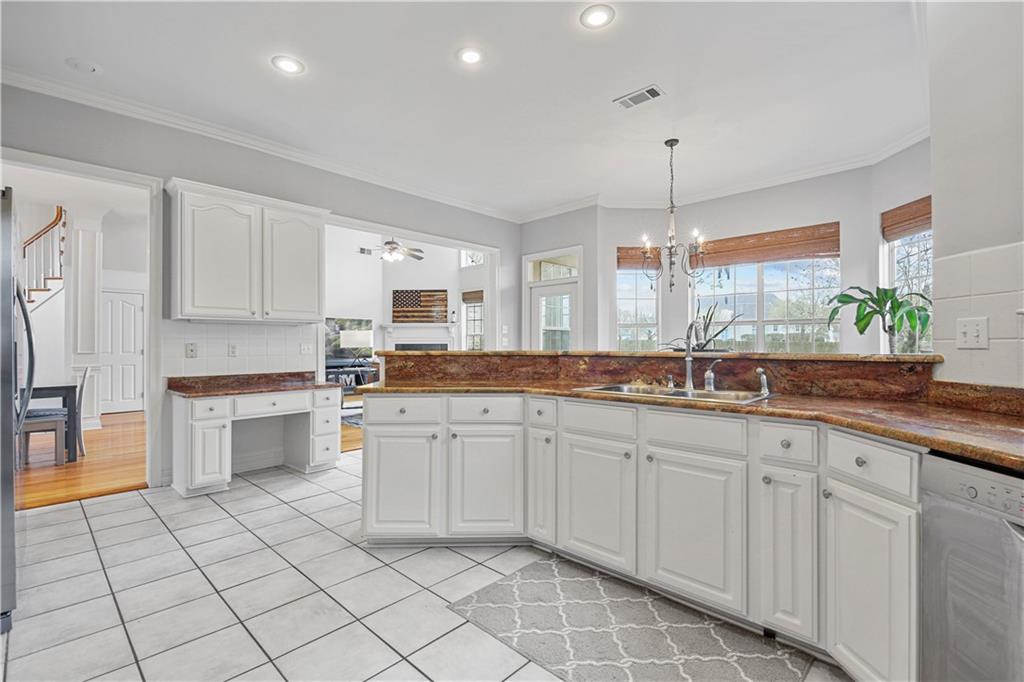 1367 Rue Bayonne Mandeville, LA 70471 - Photo 10 of 24 Gallery Image 10