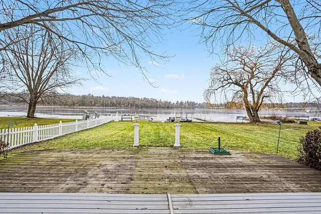 $639,900 | 1230 Lynn Drive, Middleville, MI 49333