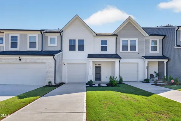 $285,137 | 610 Barrington Row Avenue, Zebulon, NC 27597