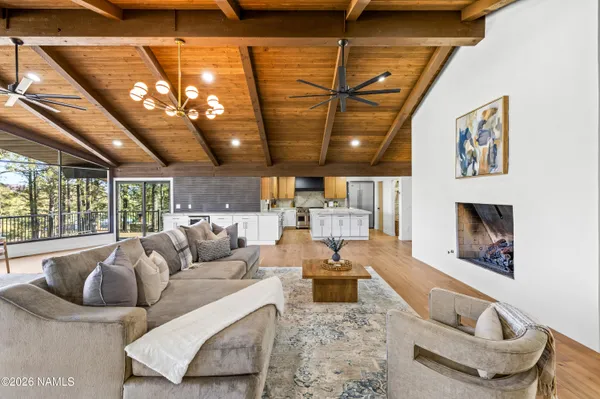 $1,799,000 | 6200 North Country Club Drive, Flagstaff, AZ 86004