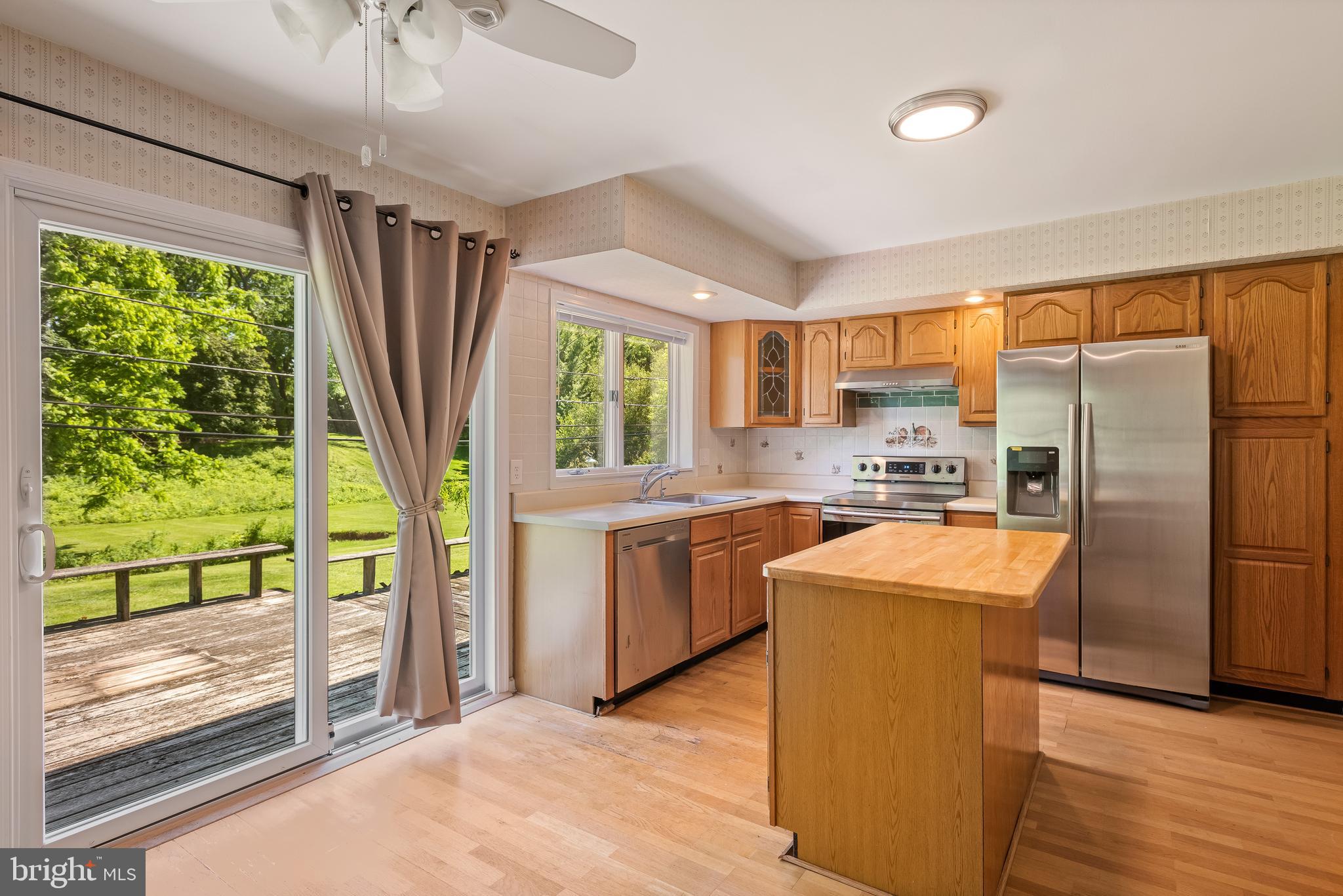602 Richards Road Wayne, PA 19087 - Photo 9 of 24
