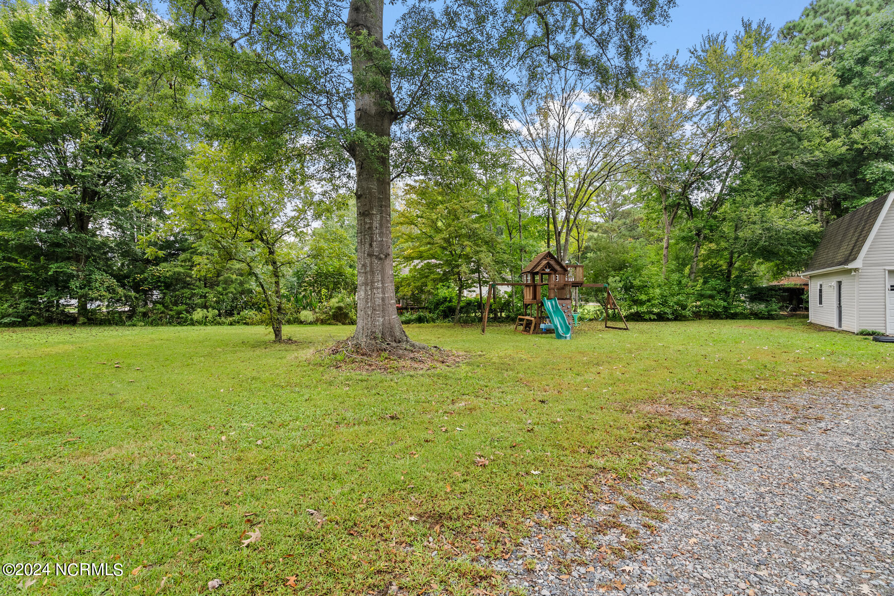 451 East Ridge Road Shawboro, NC 27973 - Photo 9 of 44 E Ridge Rd_451_Shawboro_DavidA_Resized-9