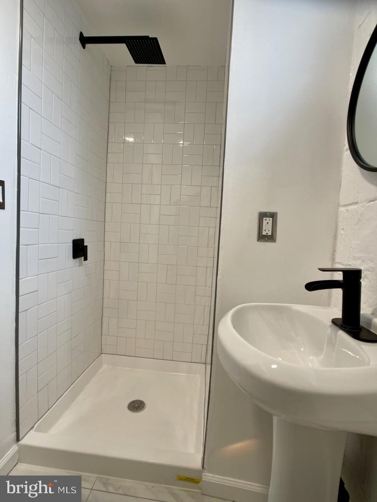 1316 Dalton Road Baltimore, MD 21234 - Photo 33 of 39 Gallery Image 33