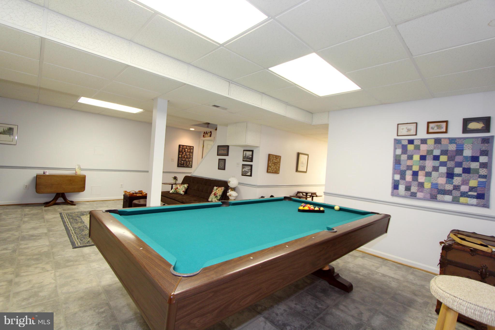 2000 Byrd Road Vienna, VA 22182 - Photo 29 of 30 a room with furniture pool table and window