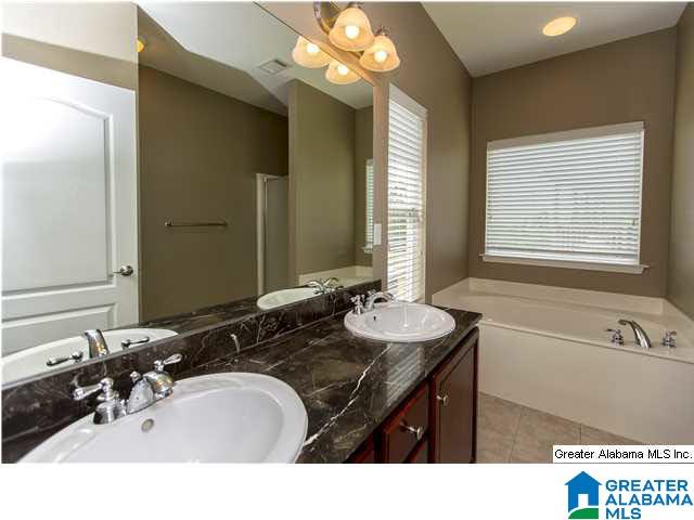 140 Highview Cove Pelham, AL 35124 - Photo 18 of 23
