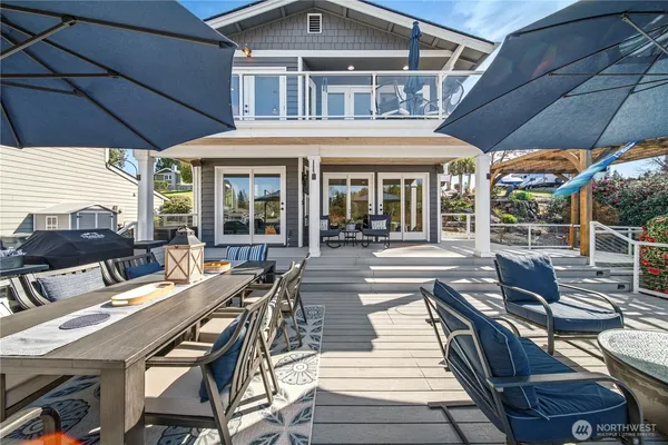 $1,598,000 | 5114 Jenks Point Way East, Lake Tapps, WA 98391