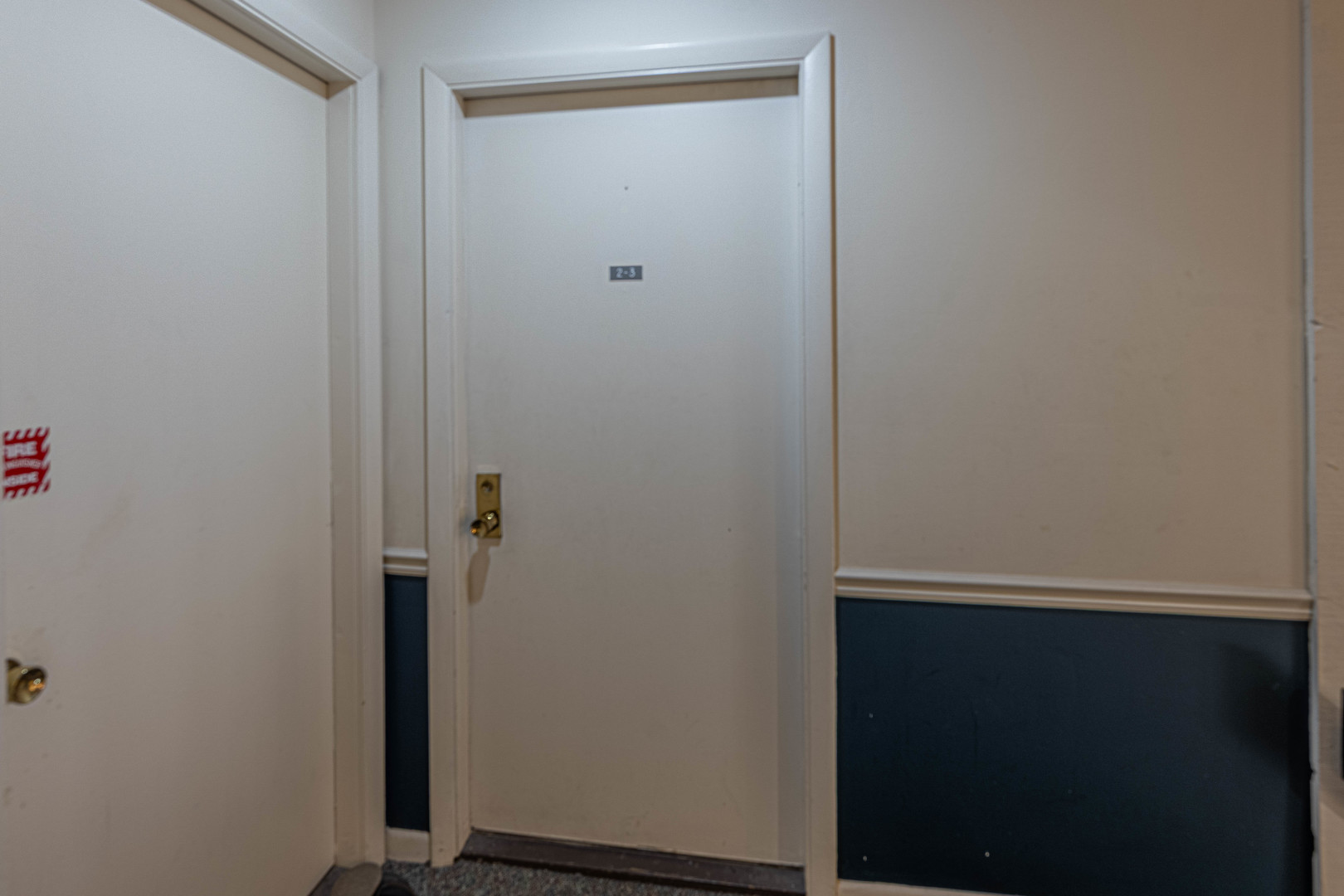 1495 South County Farm Road, Unit 23 Wheaton, IL 60189 - Photo 20 of 21 a view of small space