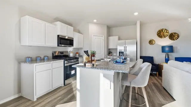 $318,685 | 5412 Rollins Drive, Krum, TX 76249