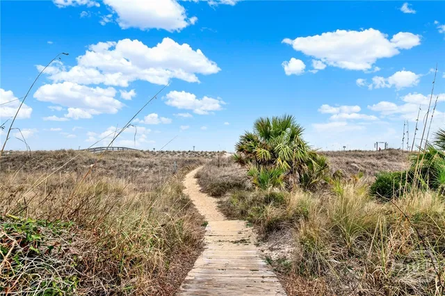 $899,000 | 214 Butler Avenue, Unit 204, Tybee Island, GA 31328