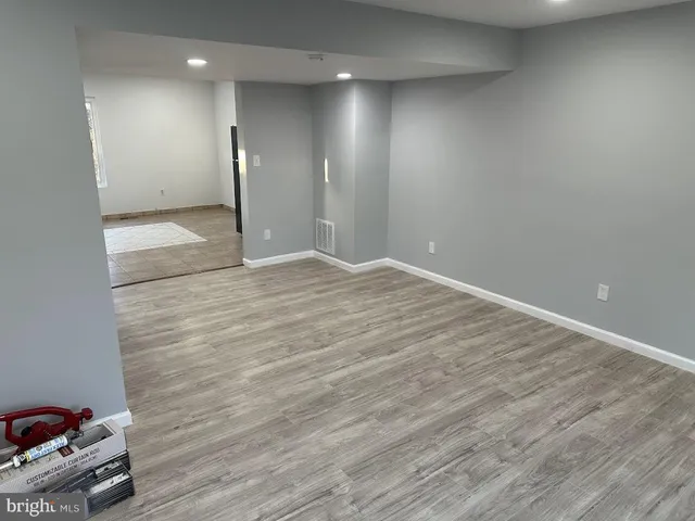 $2,500 | 13301 Aiken Place, Unit TOP 2, Herndon, VA 20170