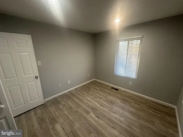 $2,500 | 13301 Aiken Place, Unit TOP 2, Herndon, VA 20170