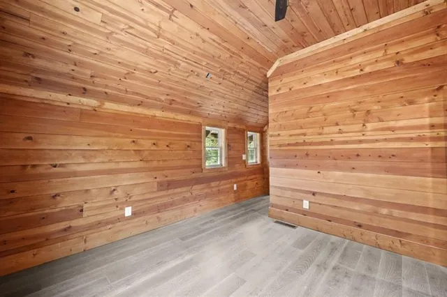 $645,000 | 144 David Drive, Tiger, GA 30576