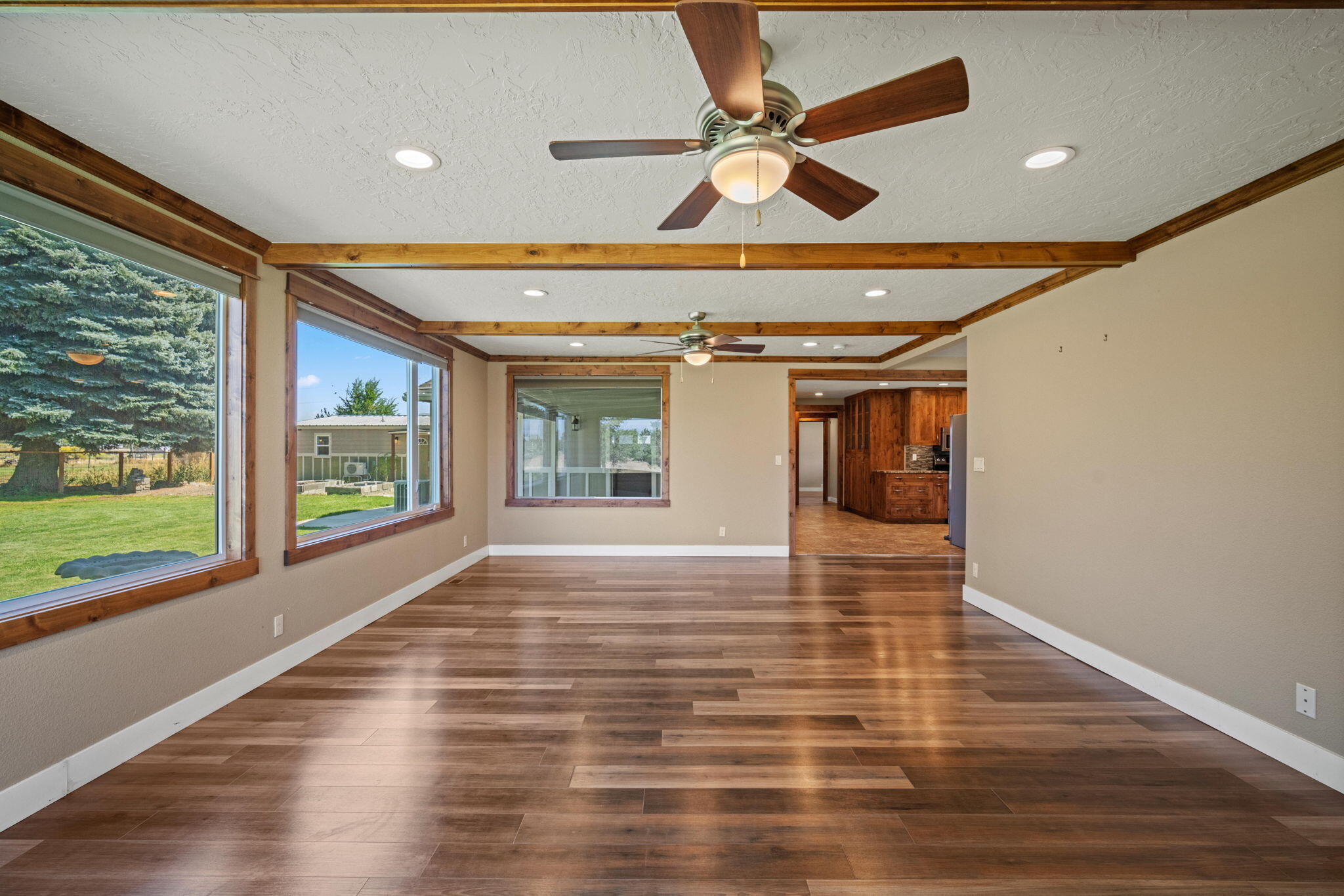 62466 Eagle Road Bend, OR 97701 - Photo 15 of 93 15