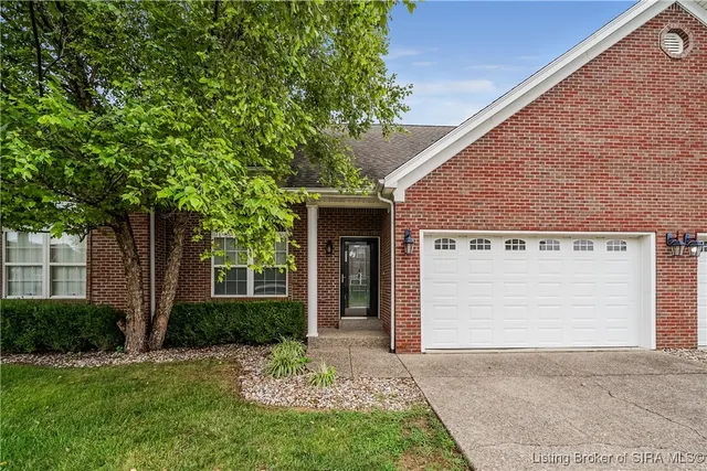 $1,895 | 2910 River Heritage Trail, Jeffersonville, IN 47130