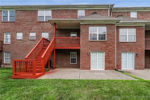 $1,895 | 2910 River Heritage Trail, Jeffersonville, IN 47130