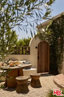 $2,895,000 | 1602 Silverwood Terrace, Los Angeles, CA 90026