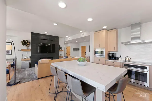 $1,399,000 | 720 Village Drive, Unit 301, Donnelly, ID 83615