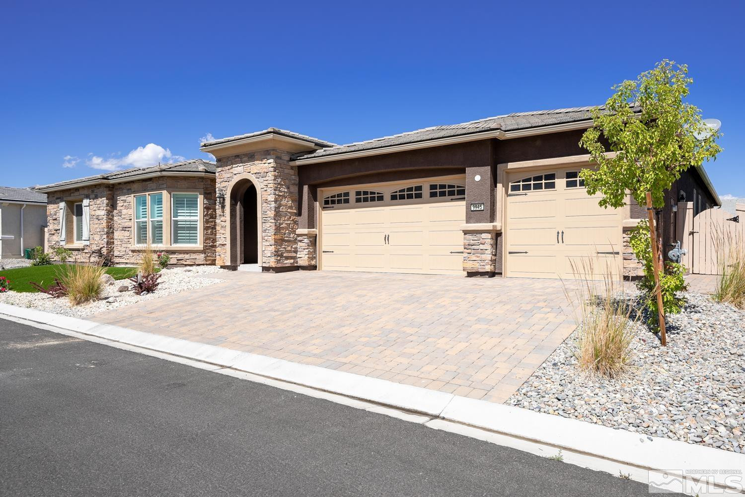 9945 Amienda Way Reno, NV 89521 - Photo 1 of 32 Photo 1