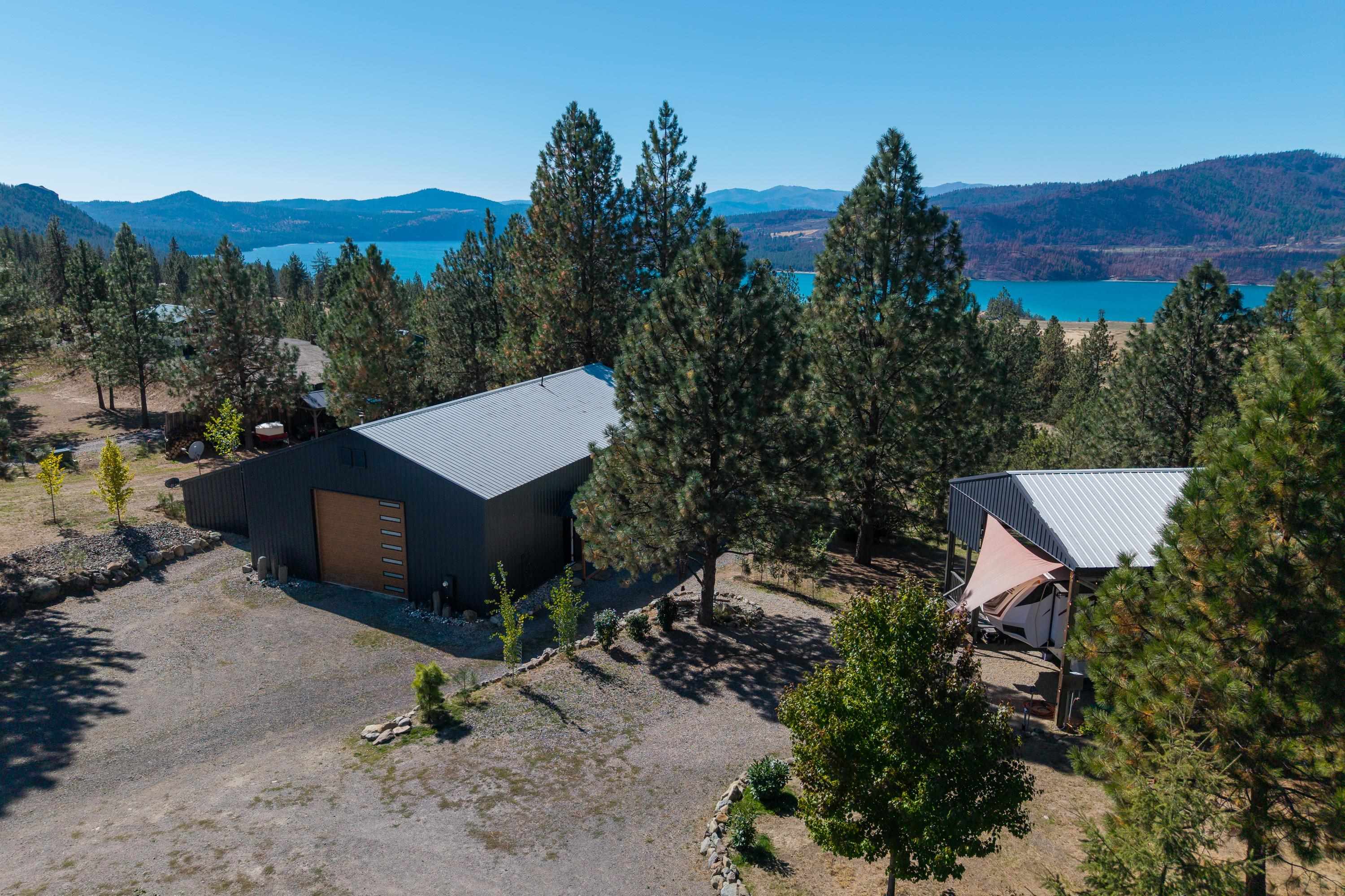 5186 Hunter Ridge Way Hunters, WA 99137 - Photo 1 of 49 Gallery Image 1
