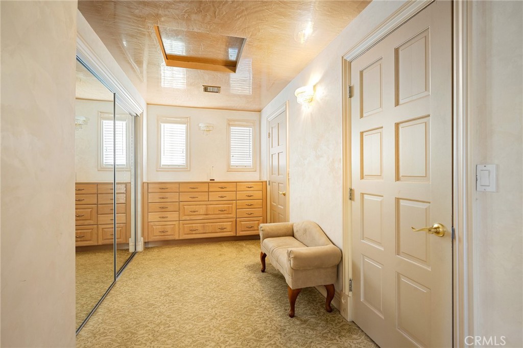 3331 Oakmont View Drive Glendale, CA 91208 - Photo 29 of 50 a living room with furniture