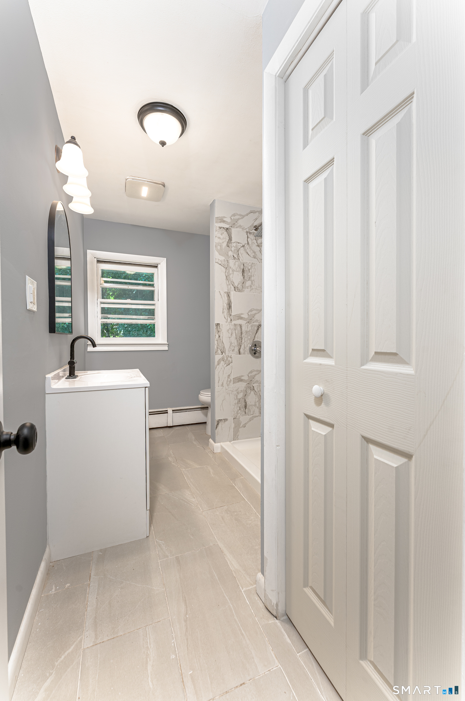 47 Juniper Ridge Drive Waterbury, CT 06708 - Photo 17 of 25 Gallery Image 17