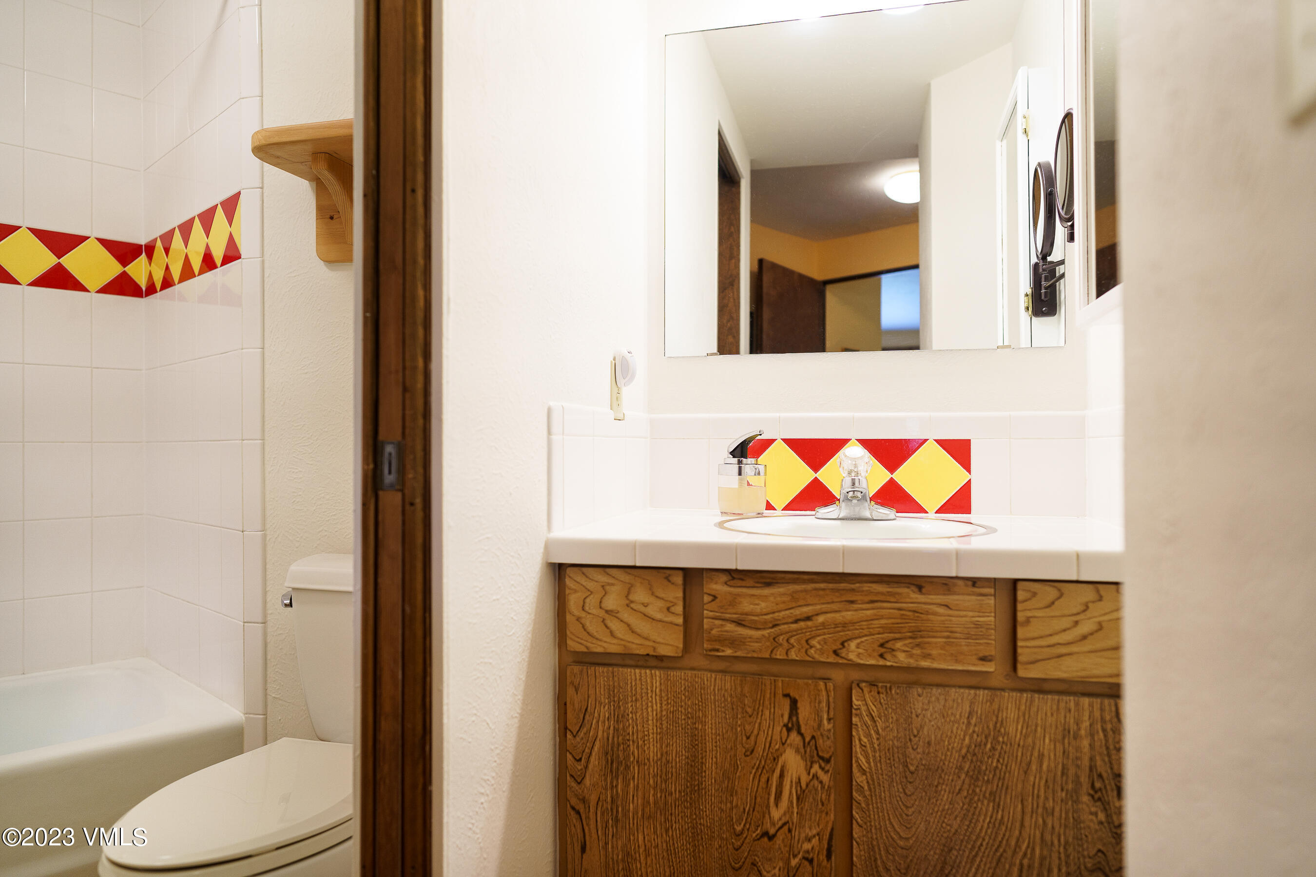 1400 Lions Ridge Loop, Unit A2 Vail, CO 81657 - Photo 18 of 38 a view of bathroom