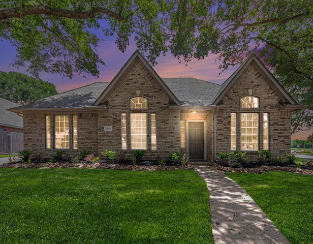 $394,000 | 7643 Rainbow Bend Drive, Pasadena, TX 77505