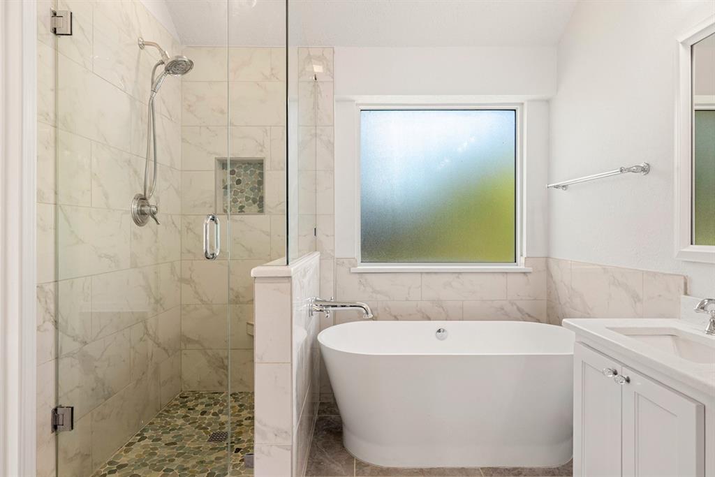 1500 Mission Ridge Trail Carrollton, TX 75007 - Photo 17 of 28 Recently upgraded