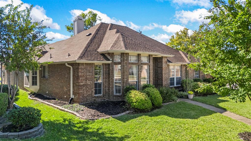 1500 Mission Ridge Trail Carrollton, TX 75007 - Photo 2 of 28